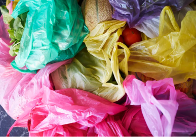 “限塑令”越来越严，可降解塑料能否拯救传统制造？